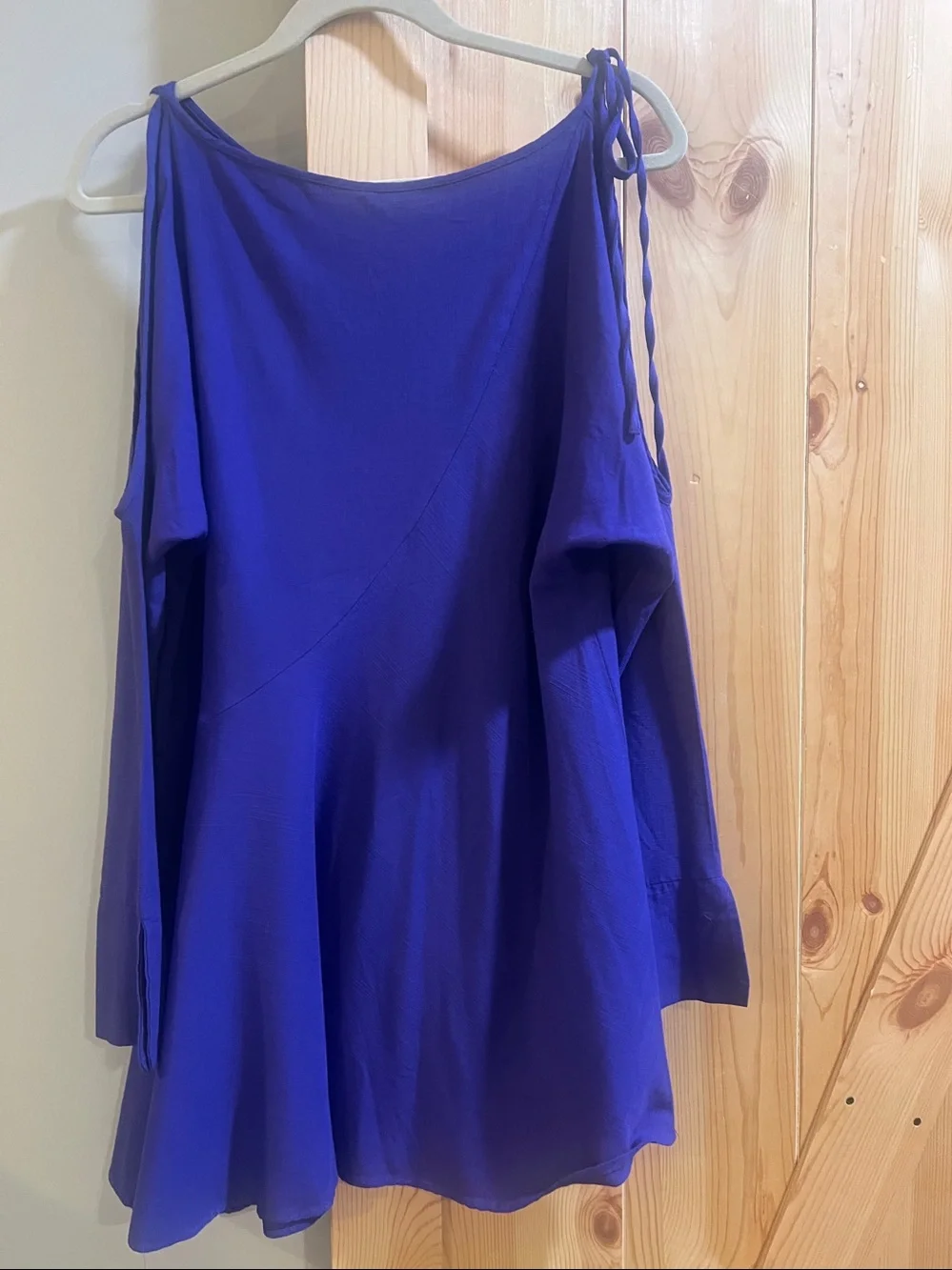 Free People beautiful long sleeve Dress in Cobalt Blue size medium